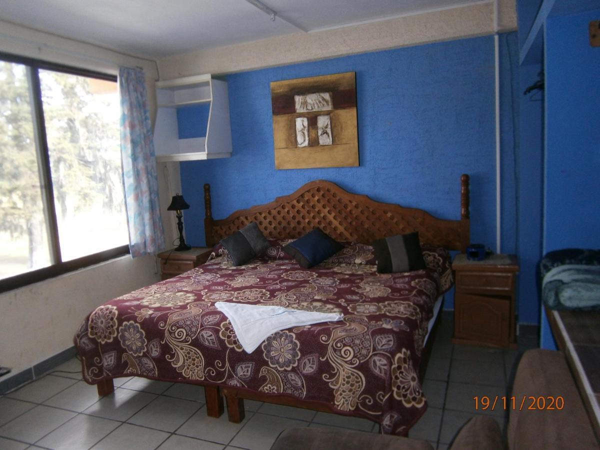 La Casa Azul Hostal Y Pension - Cordoba คาลาปา ภายนอก รูปภาพ